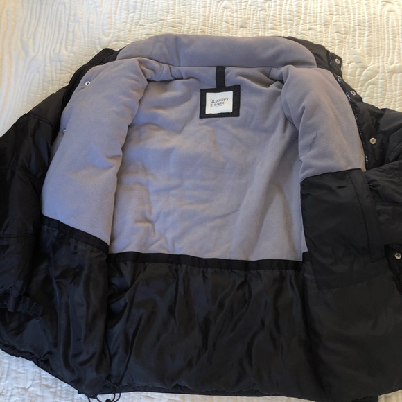 Old Navy MAN’S EXTRA LARGE JACKET. PRE-LOVED - Picture 4 of 8